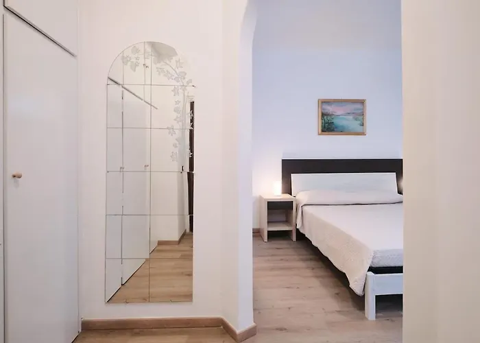 Tuscolana White רומא